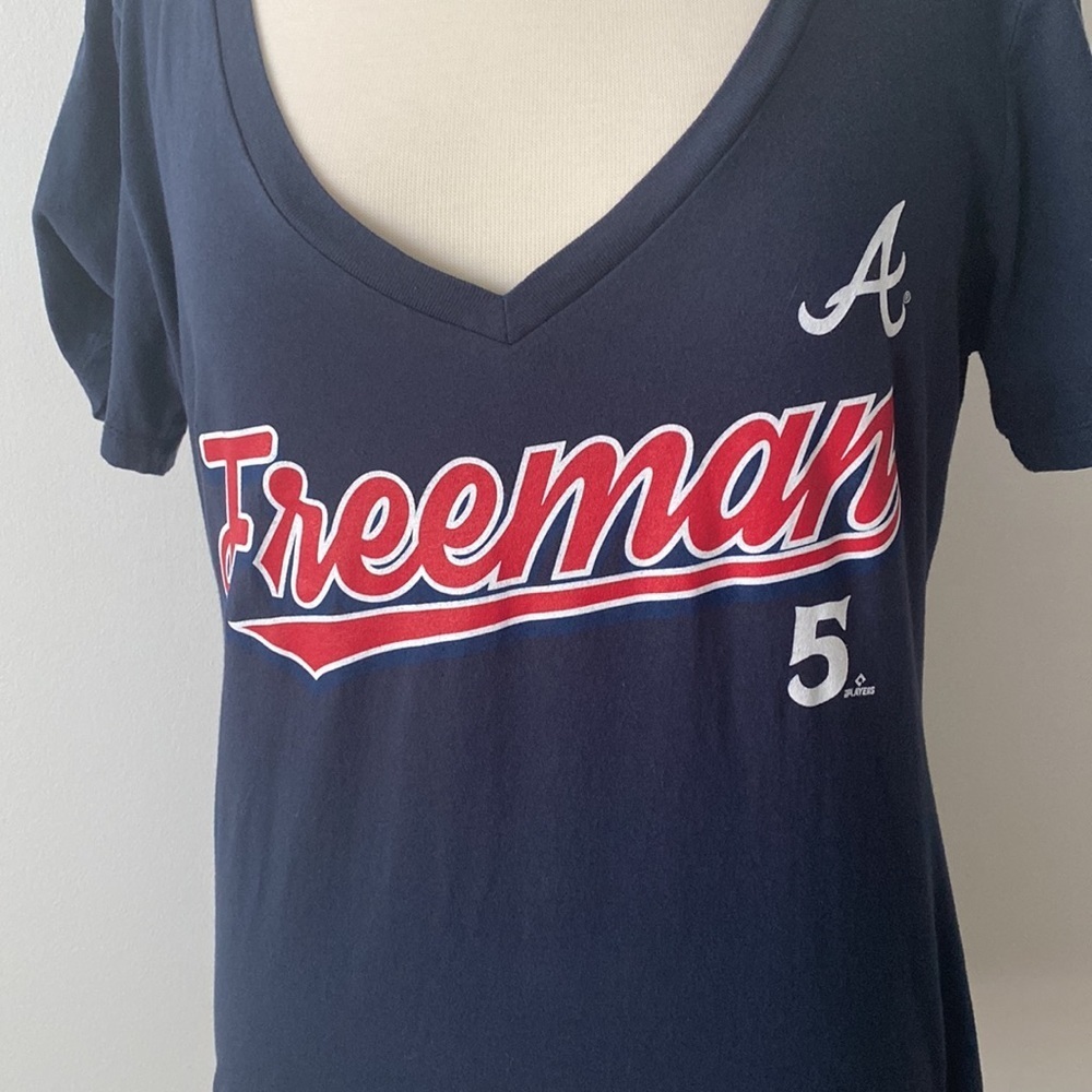 Atlanta Braves “Freeman” V-neck Baseball Cotton Tee Size L